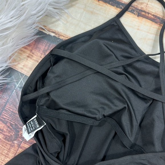 One Piece Workout Onesie Black - Picture 8 of 9